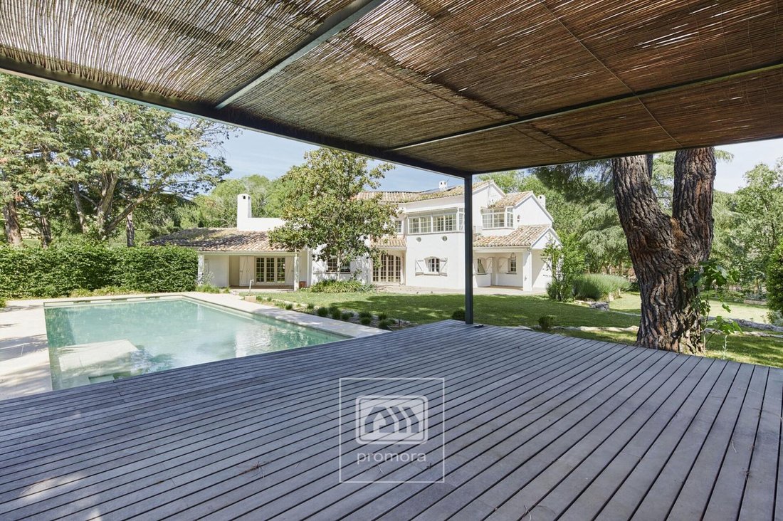 Villa in La Moraleja, Alcobendas, Comunidad de Madrid 2 - 18012983