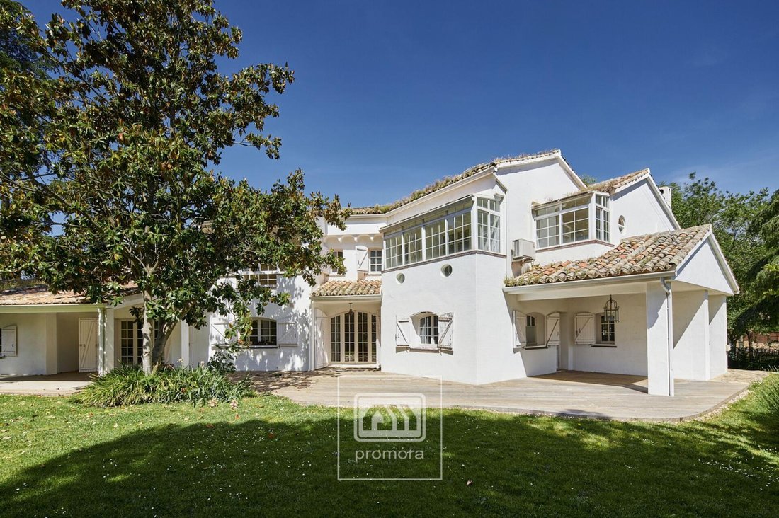 Villa in La Moraleja, Alcobendas, Comunidad de Madrid 1 - 18012983