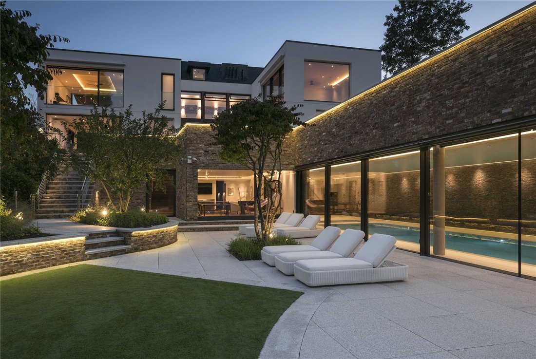 House in Radlett, Hertsmere, England 1 - 18012825