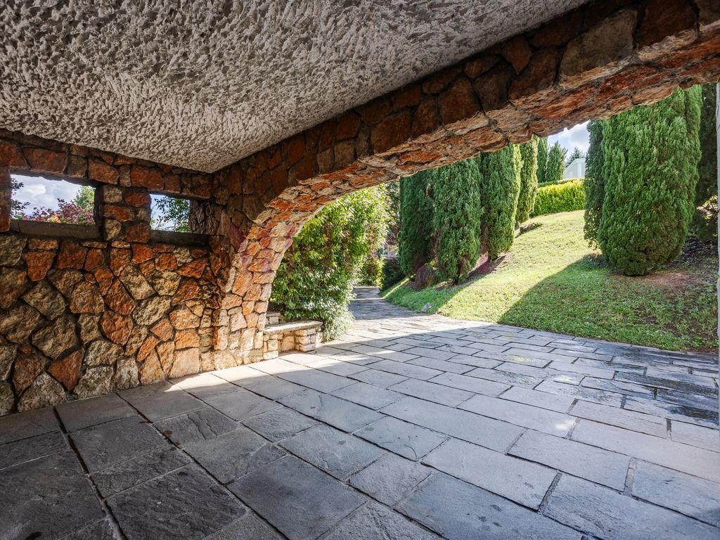Villa in Oggiono, Lombardy, Italy 4 - 18012730