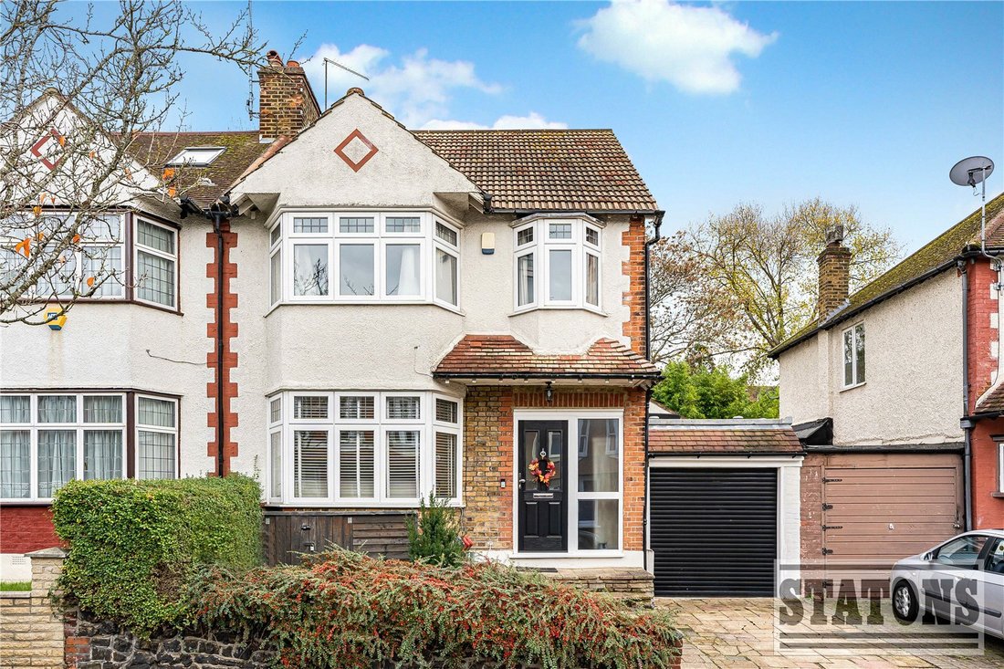 House in Buckinghamshire, England 1 - 18012882