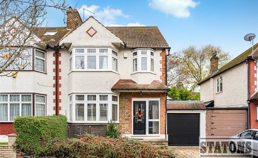 House in Buckinghamshire, England 1