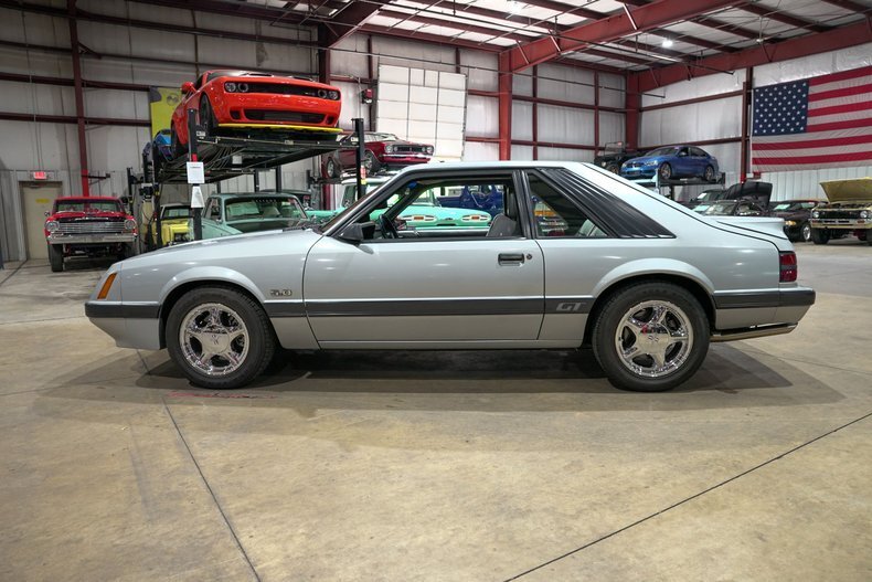 Coupe in Grand Rapids, United States 4 - 18013538