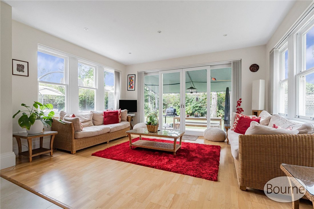 House in Fairmile, Elmbridge, England 5 - 17648084