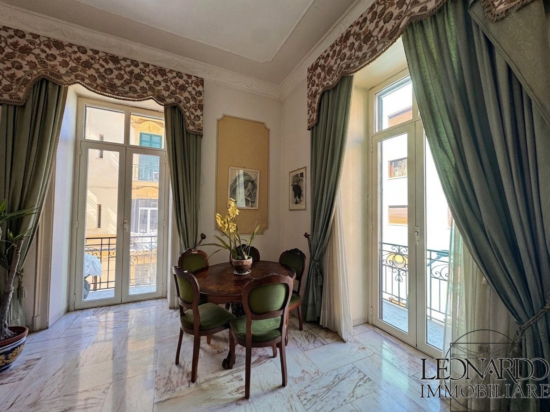 Apartment in Naples, Campania, Italy 2 - 18012806