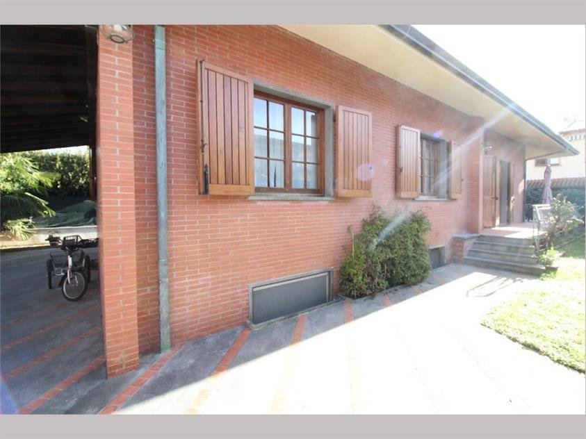 Villa in Center, Forte dei Marmi, Tuscany 2 - 18013050