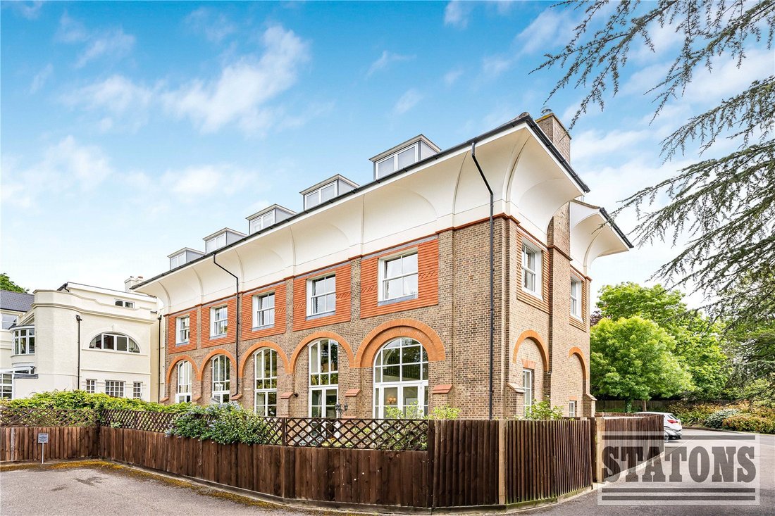 Apartment in Cockfosters, Enfield, England 1 - 18013424