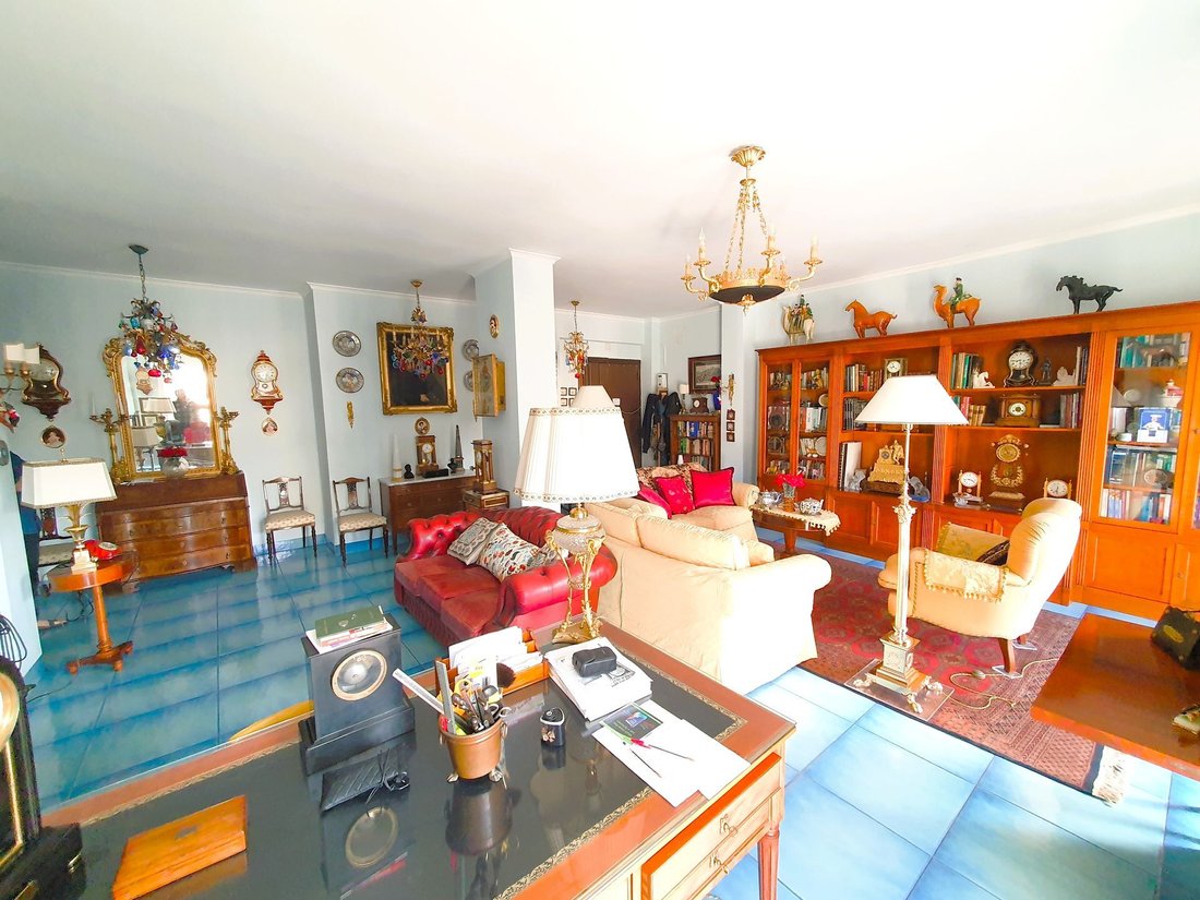 Apartment in Naples, Campania, Italy 1 - 18012838