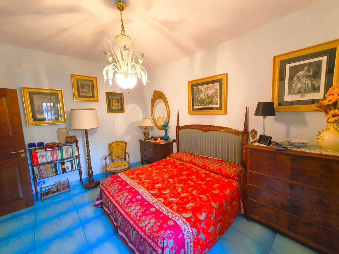 Apartment in Naples, Campania, Italy 5 - 18012838