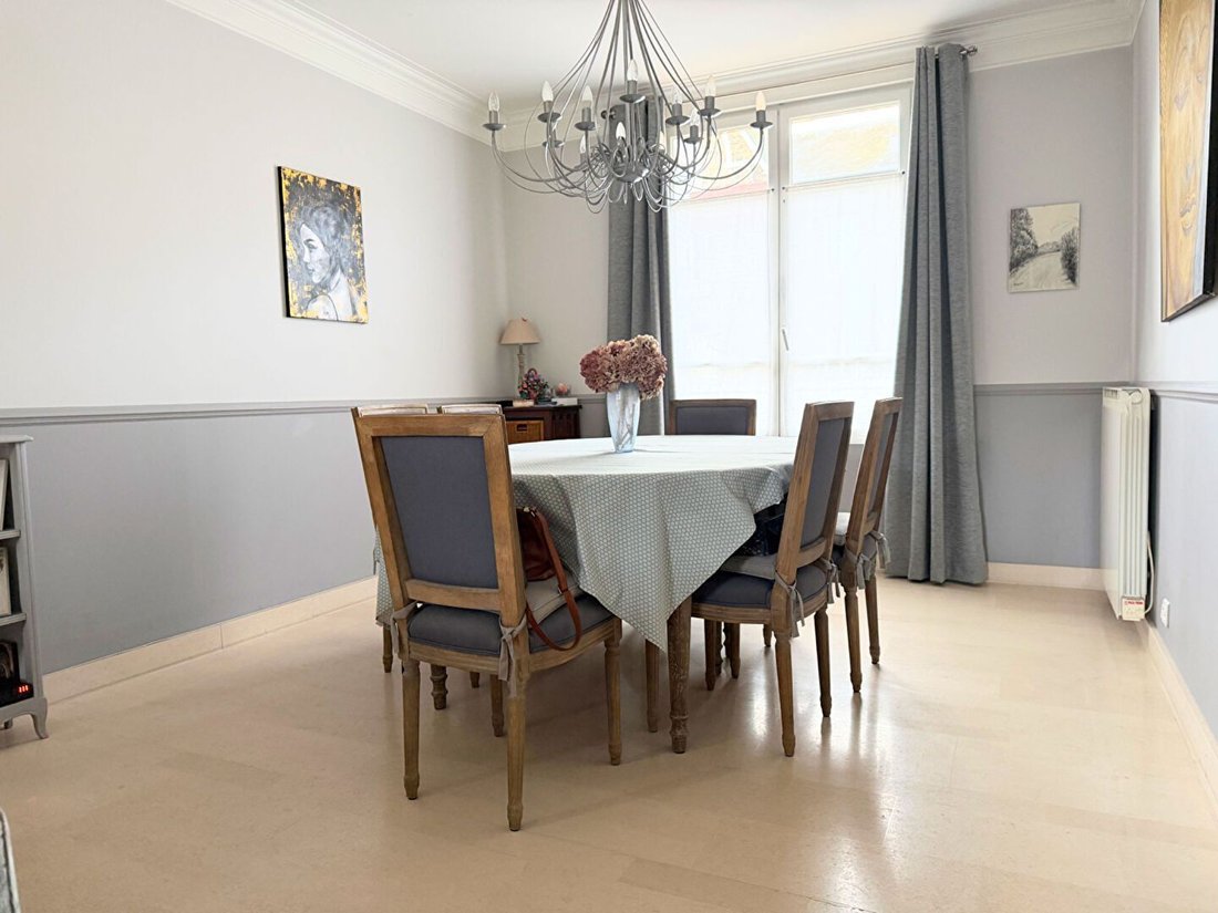 House in Chantilly, Hauts-de-France, France 4 - 18013746