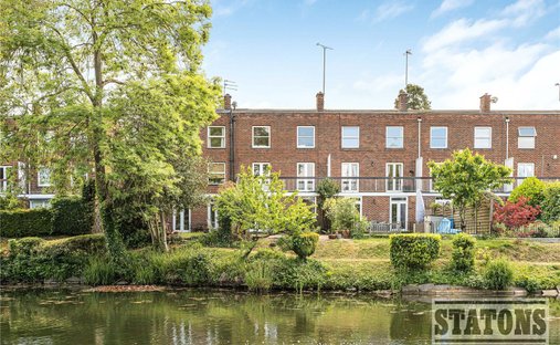 House in Barnet, England 1