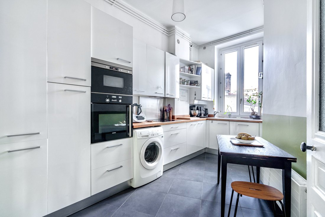 Apartment in Saint Vincent, Lyon 1er Arrondissement, Lyon 5 - 18013657