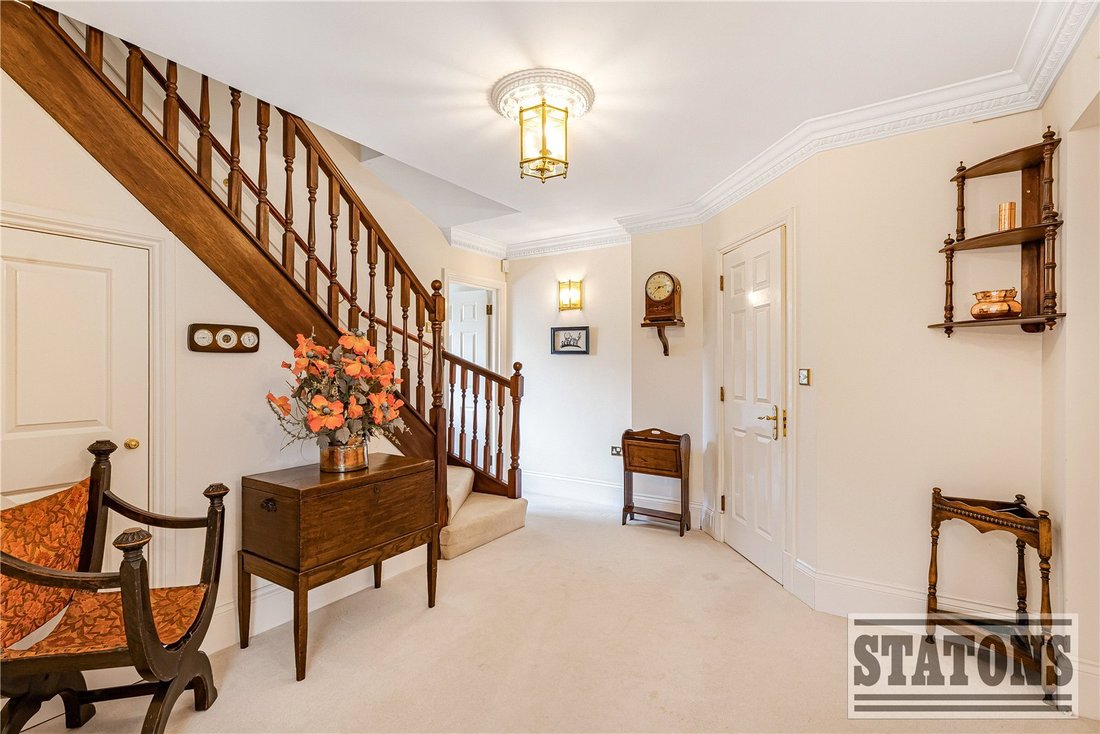 Apartment in Cockfosters, Enfield, England 3 - 18013424