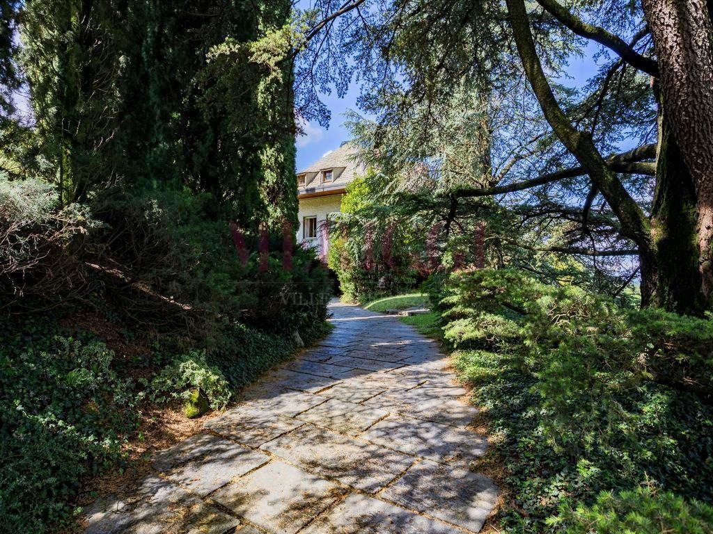 Villa in Oggiono, Lombardy, Italy 2 - 18012730