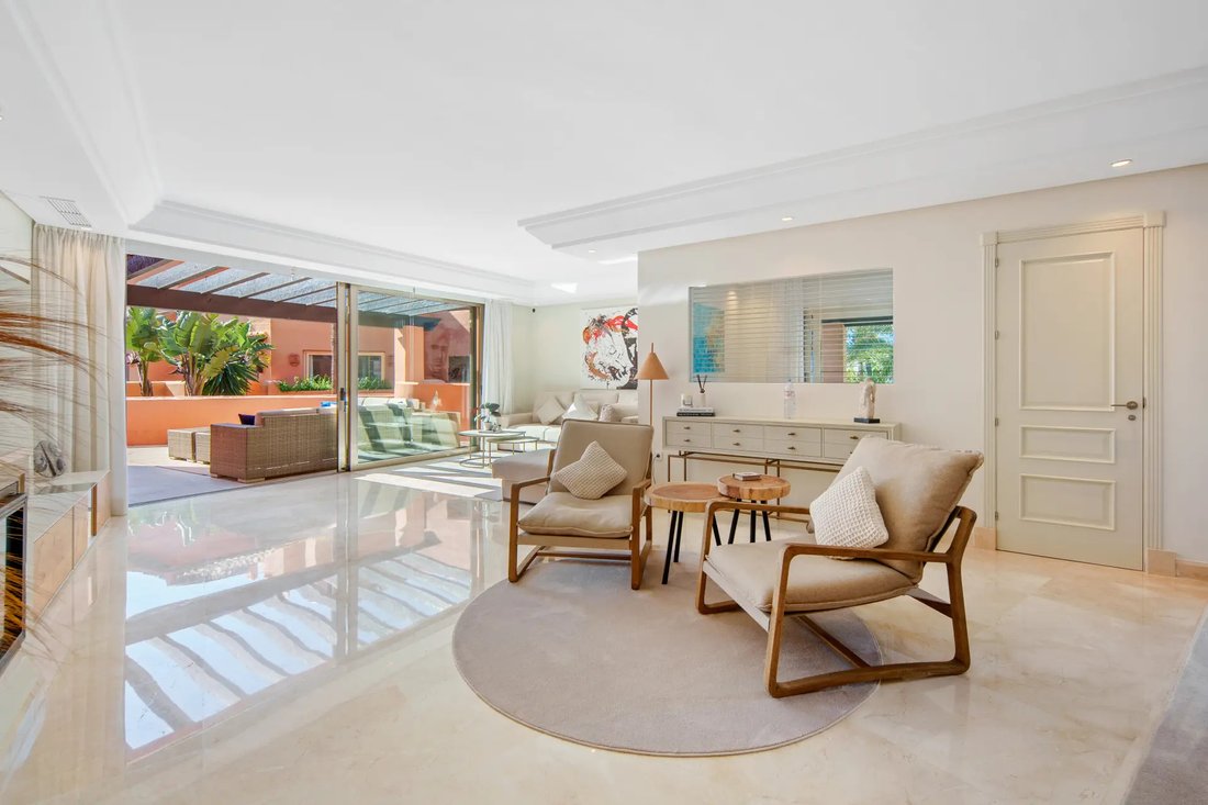 Apartment in Elviria-Cabopino, Marbella, Spain 5 - 18012996