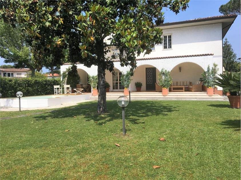 Villa in Center, Forte dei Marmi, Tuscany 1 - 18012831