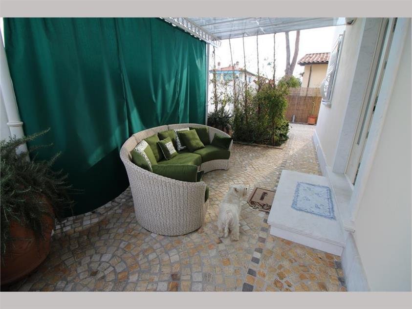 Villa in Center, Forte dei Marmi, Tuscany 2 - 18013246