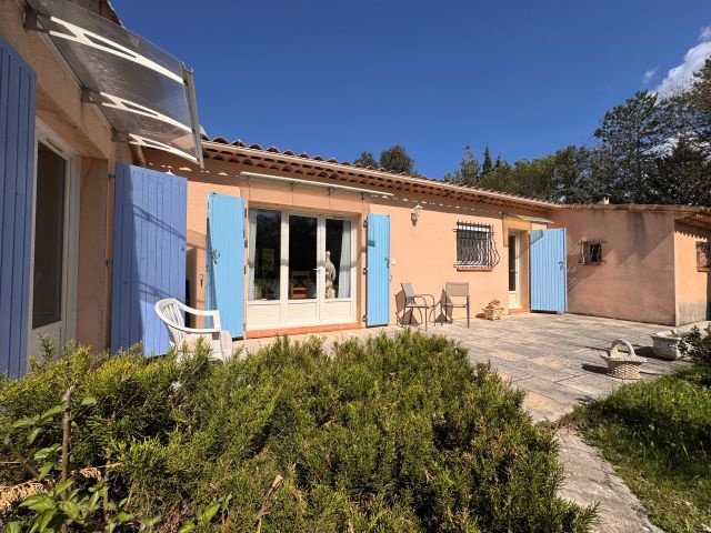 House in Jouques, Provence-Alpes-Côte d'Azur, France 2 - 18013513