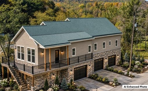 House in West Jefferson, North Carolina, United States 1
