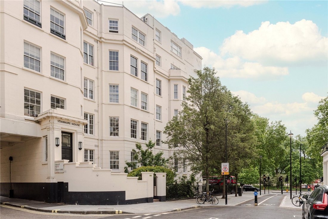 Apartment in Hyde Park, Westminster, England 2 - 17692703