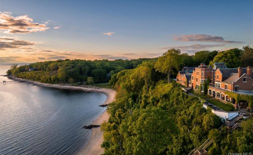 House in Lloyd Harbor, New York, United States 1