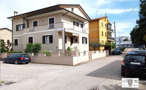 Villa à Canapè - San Magno, Foligno, Ombrie 1