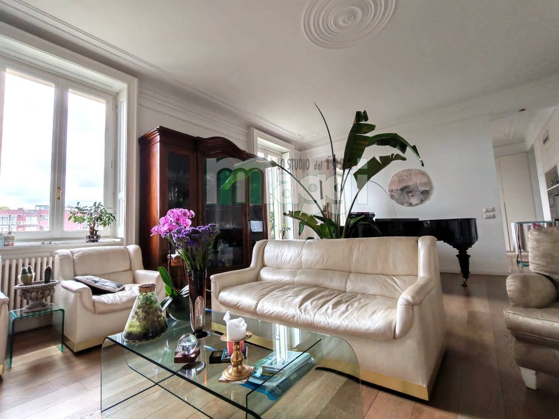 Apartment in Porta Vittoria, Milan, Lombardy 2 - 18012751