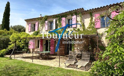 House in Nord, Sanary-sur-Mer, France 1