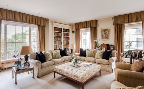Apartment in Hyde Park, Westminster, England 1