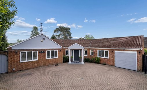 Bungalow in Wexham, England 1