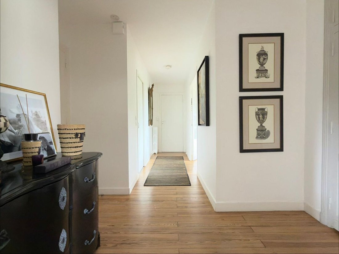 Apartment in Jean Moulin, Le Bouscat, France 3 - 18013667