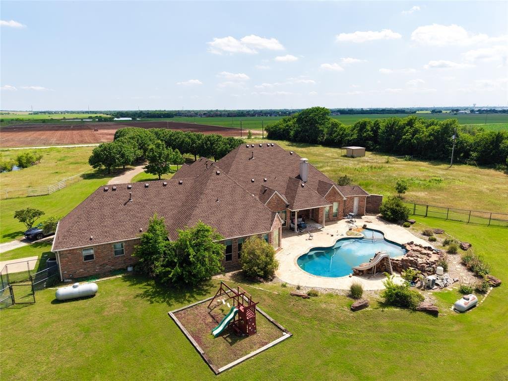 House in Pilot Point, Texas, United States 2 - 17838895