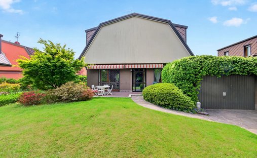 Villa in Arese, Lombardei, Italien 1