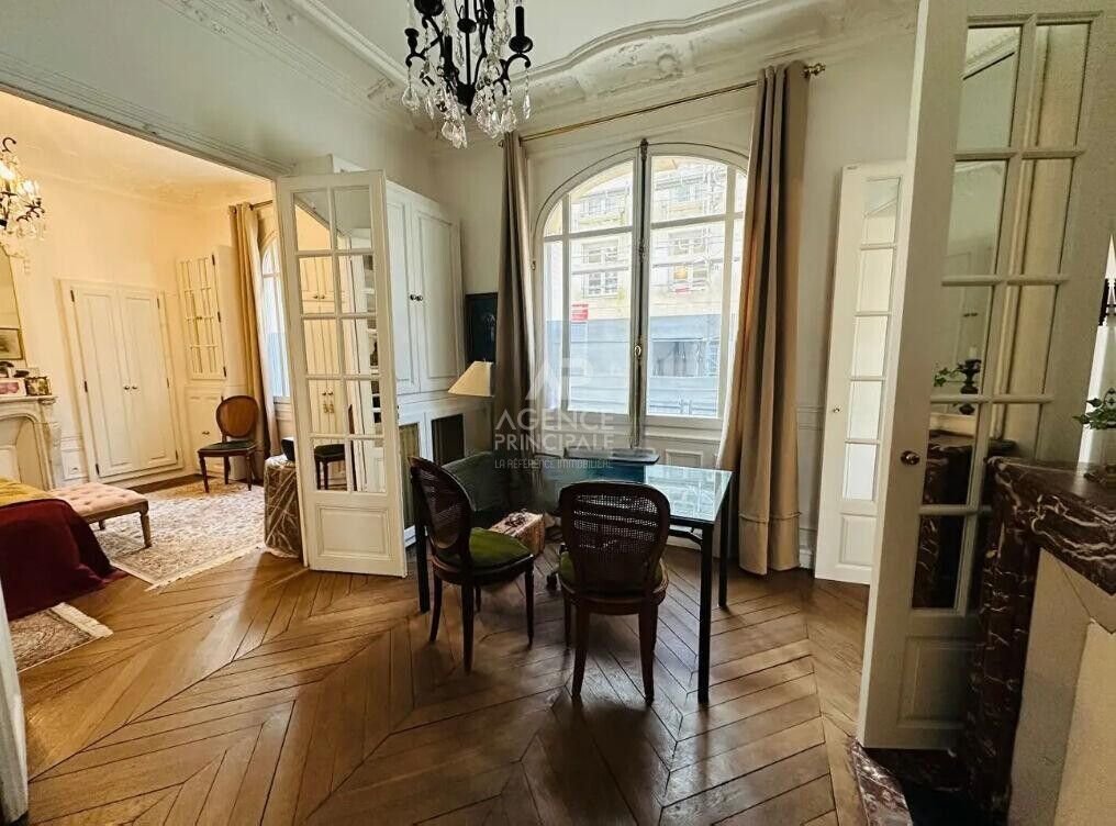 Apartment in Forêt, Saint-Germain-en-Laye, France 2 - 18013476