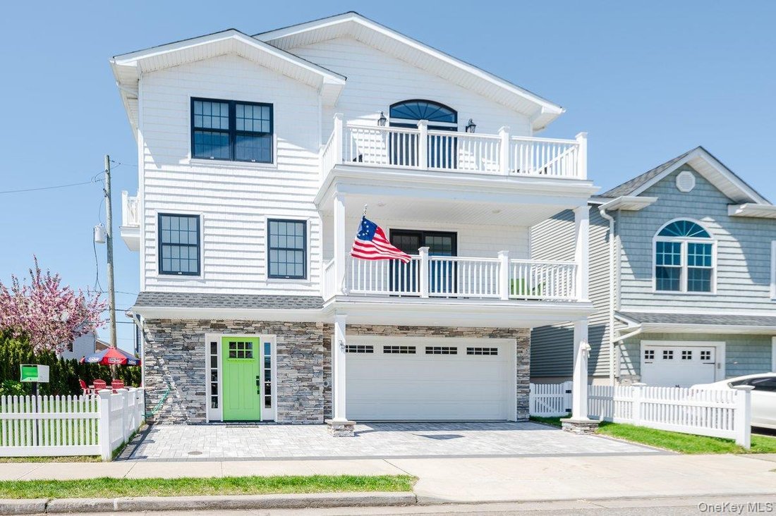 House in Long Beach, New York, United States 1 - 18013290