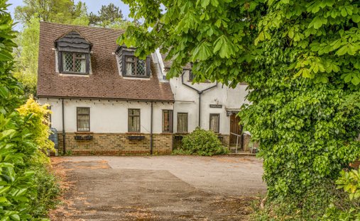 House in Warlingham, England 1