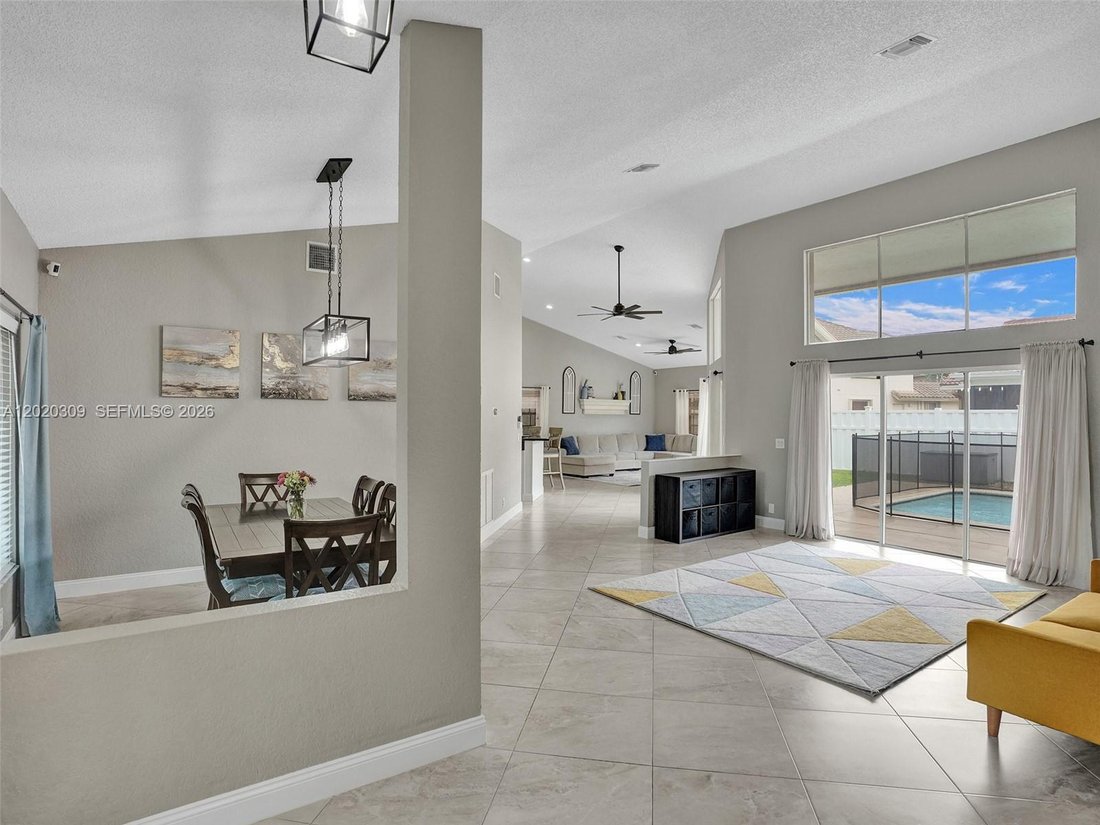 Haus in Coral Springs, Florida, Vereinigte Staaten 4 - 18012881