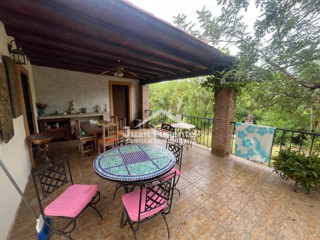 Chalet in Estepona, Andalusia, Spain 2 - 18012735