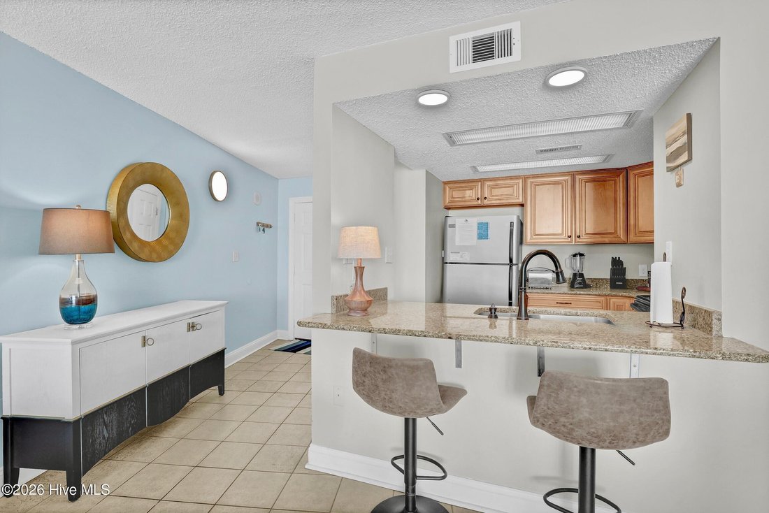 Condo in North Topsail Beach, North Carolina, United States 4 - 18012660