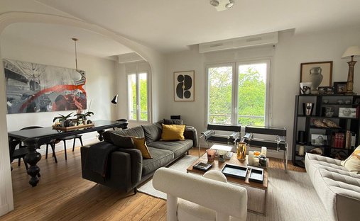 Apartment in Jean Moulin, Le Bouscat, France 1