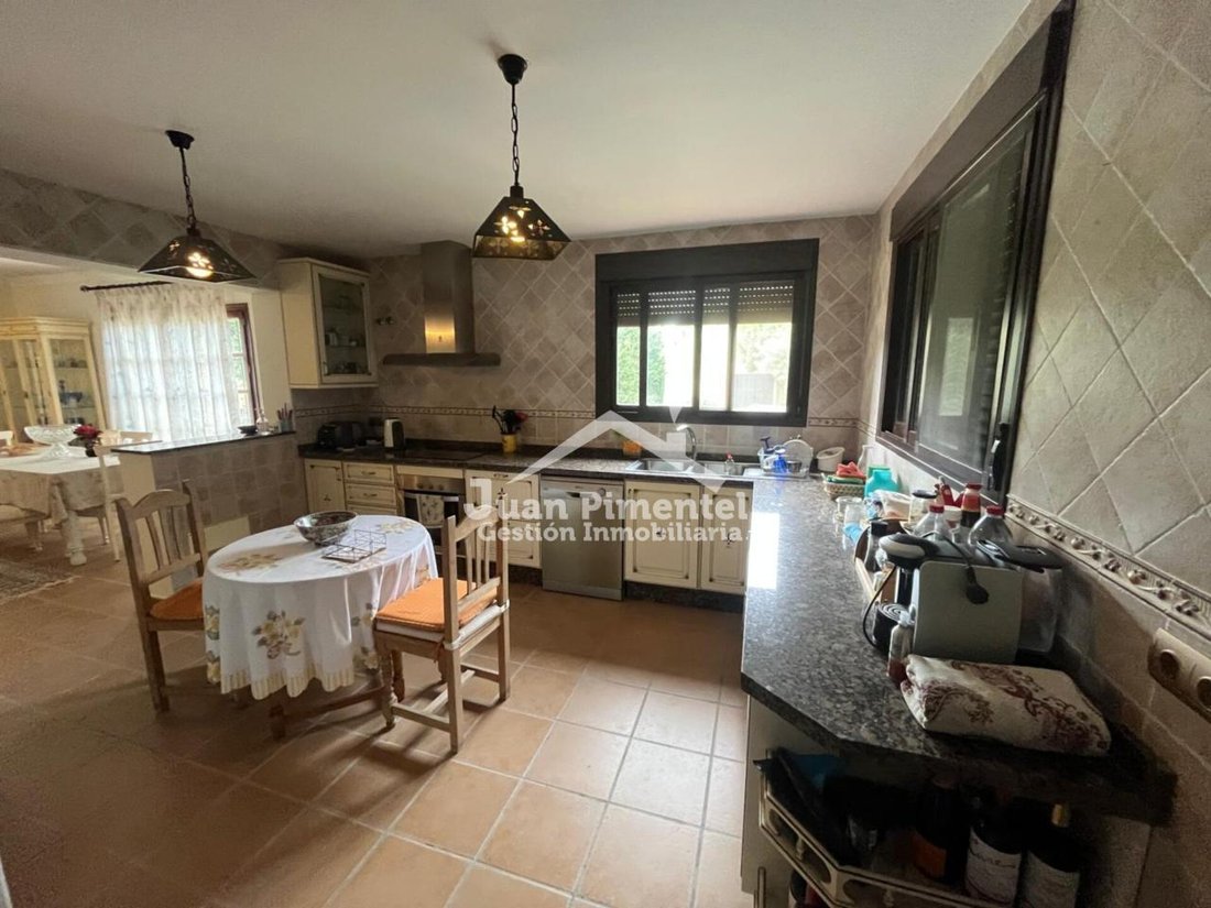 Chalet in Estepona, Andalusia, Spain 4 - 18012735