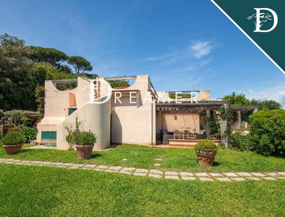 Apartment in Punta Ala, Castiglione della Pescaia, Tuscany 4 - 18013271