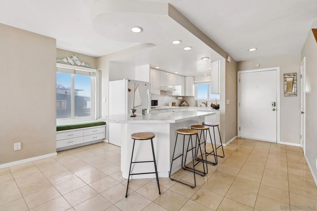 Condo in Imperial Beach, California, United States 4 - 18013255
