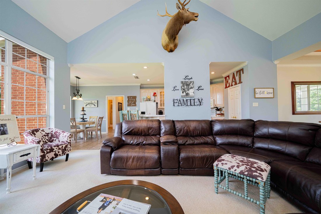 House in Gladewater, Texas, United States 4 - 17792248