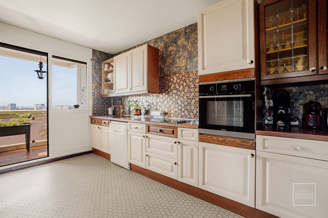 Apartment in Tête d'Or-Foch-Vitton, Lyon 6e Arrondissement, Lyon 5 - 18013574