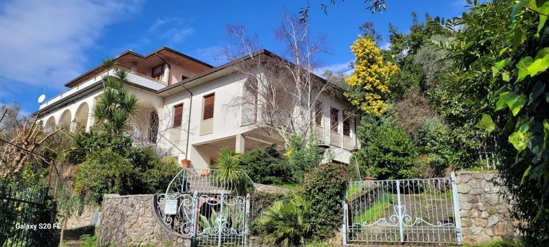 Villa in Cinquale, Montignoso, Tuscany 1 - 17501812