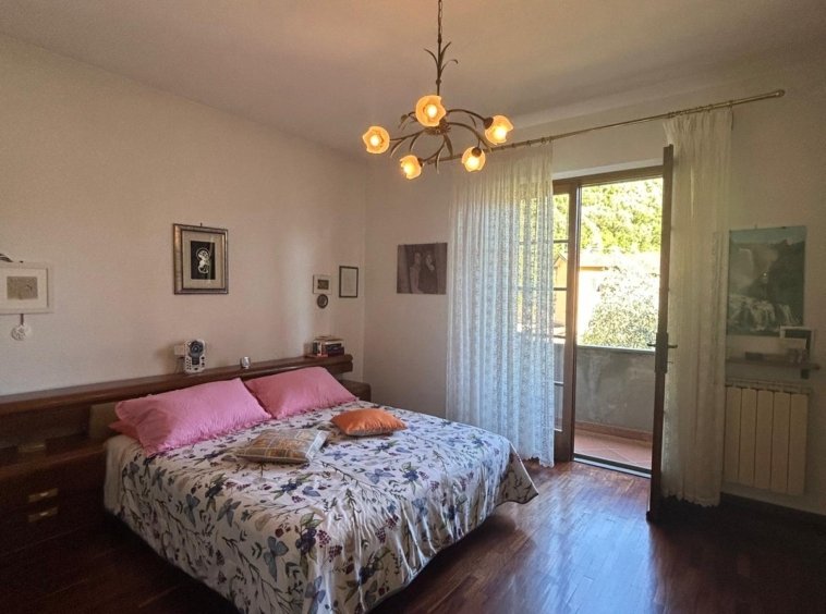 Villa in Pietrasanta, Tuscany, Italy 2 - 18013143