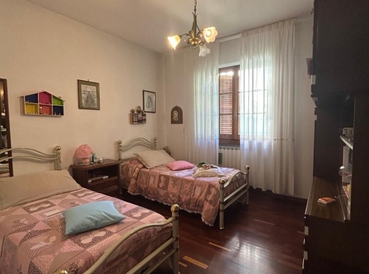 Villa in Pietrasanta, Tuscany, Italy 4 - 18013143