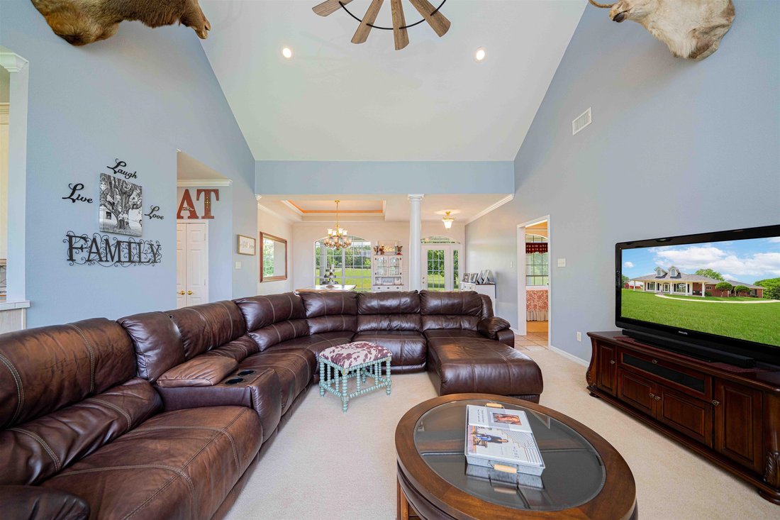 House in Gladewater, Texas, United States 2 - 17792248