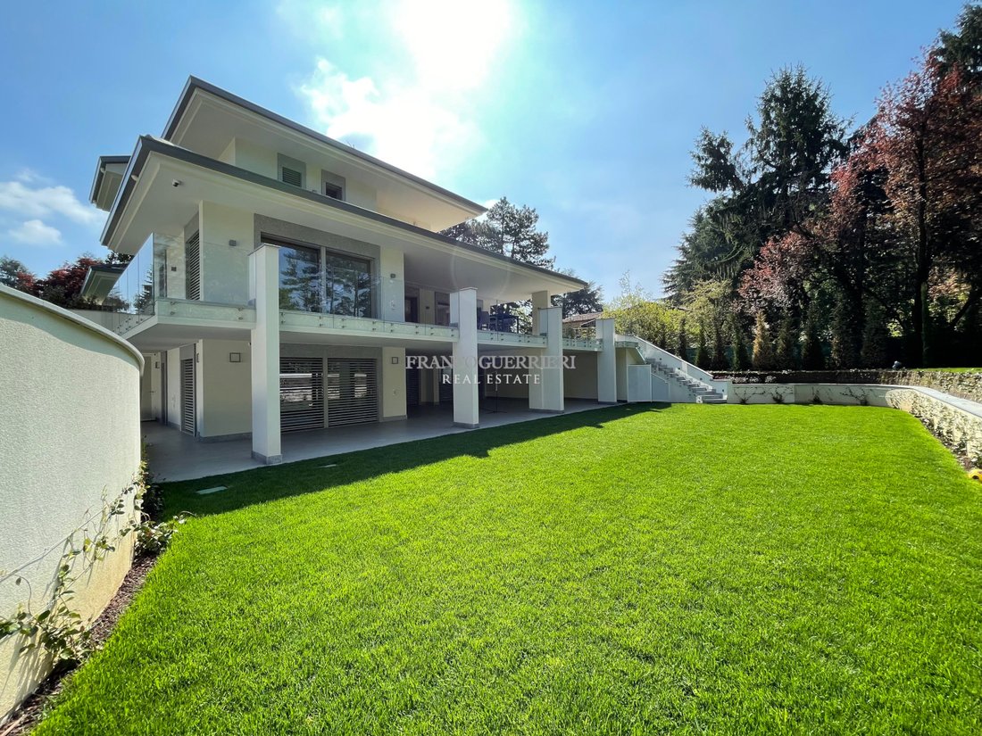 Villa in Casatenovo, Lombardy, Italy 1 - 18012933